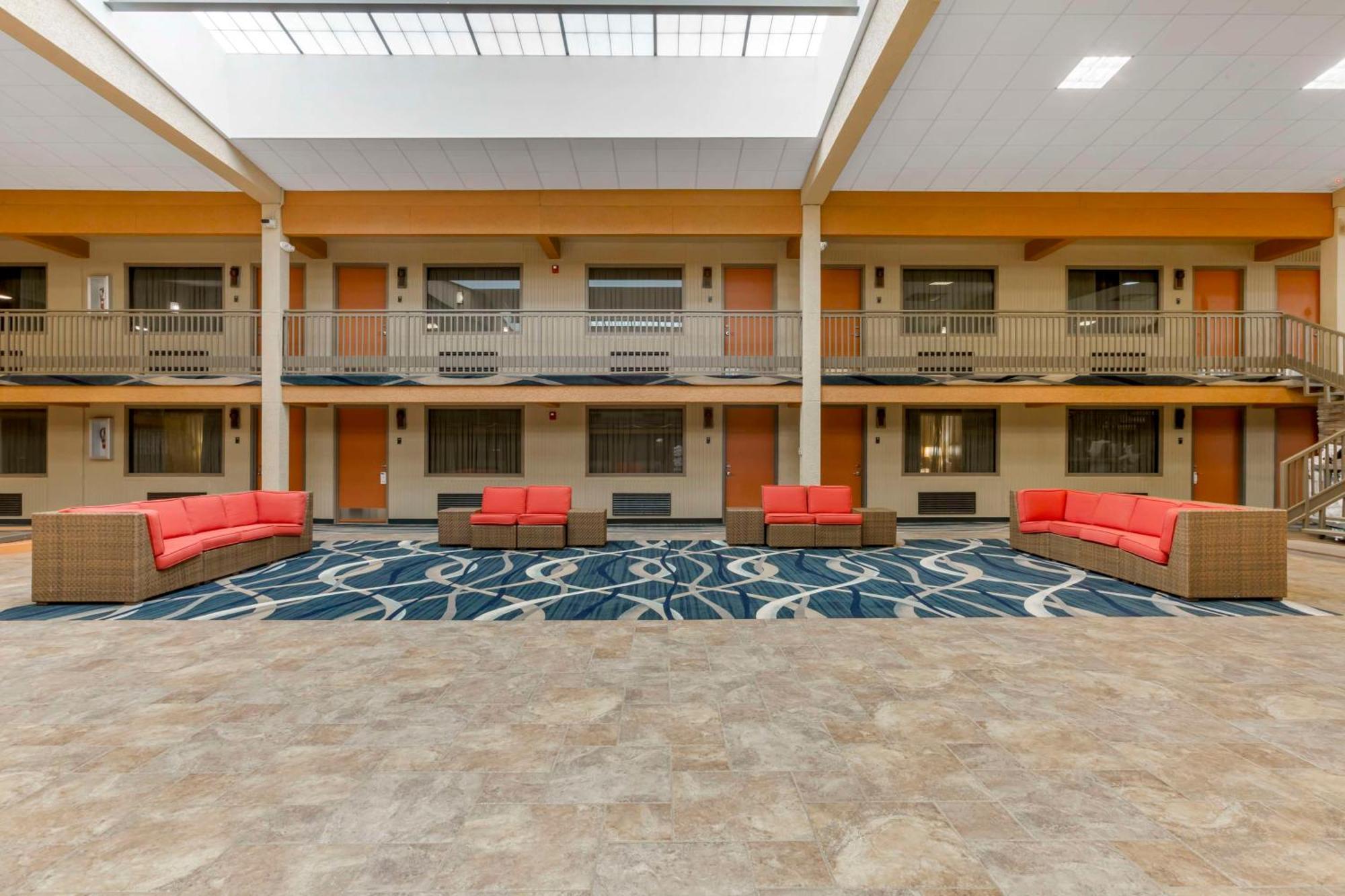 Best Western Plus Raton Hotel Екстер'єр фото