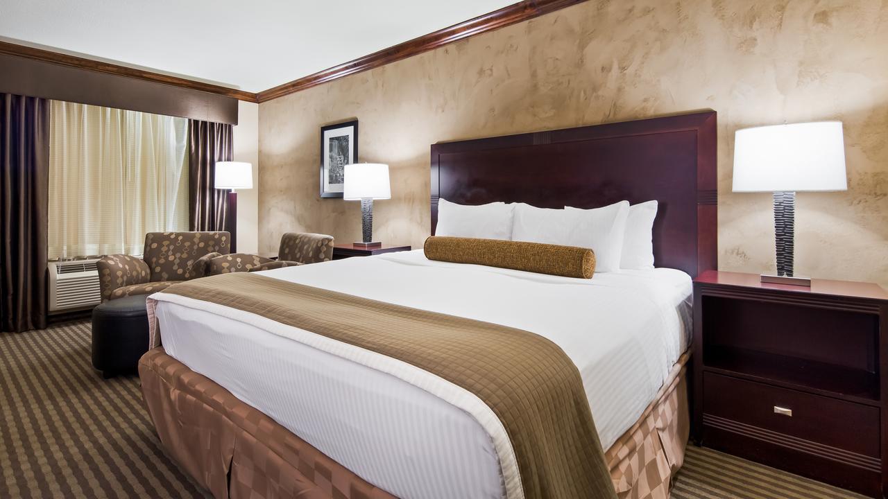 Best Western Plus Raton Hotel Екстер'єр фото