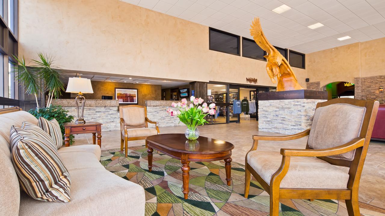 Best Western Plus Raton Hotel Екстер'єр фото