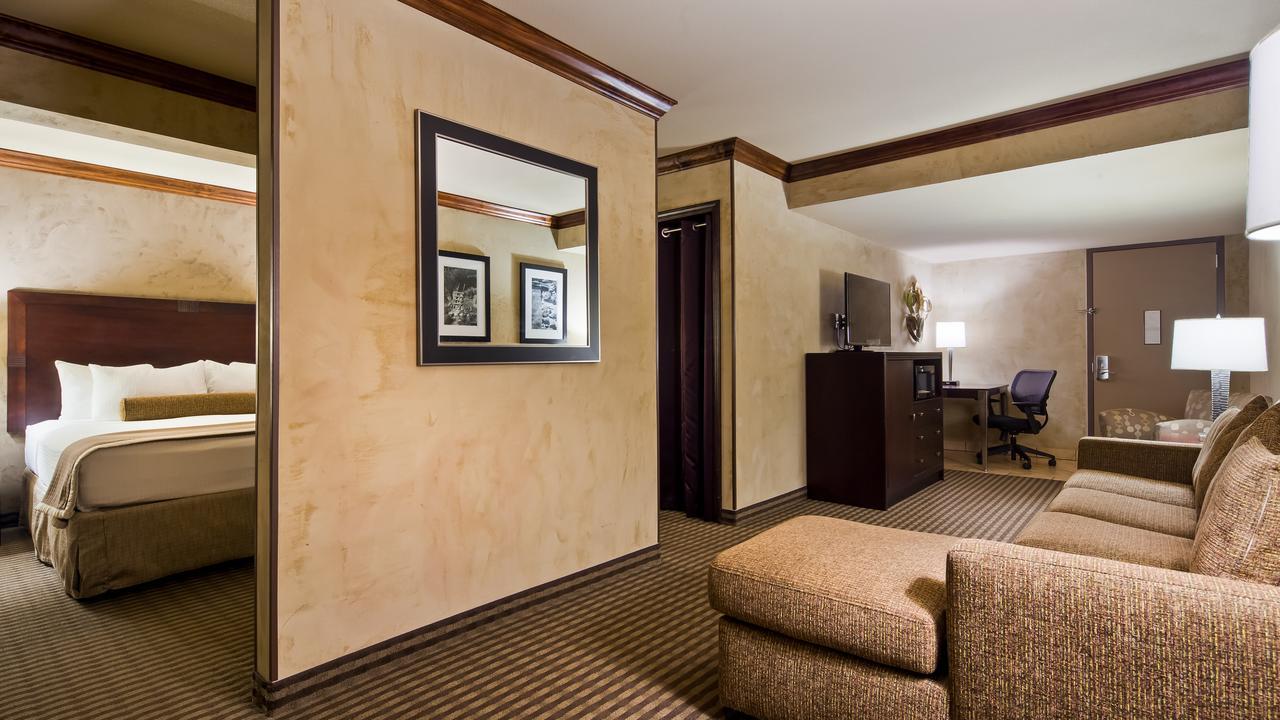 Best Western Plus Raton Hotel Екстер'єр фото